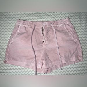 American Eagle Outfitters pink cordaroy shorts (size small)